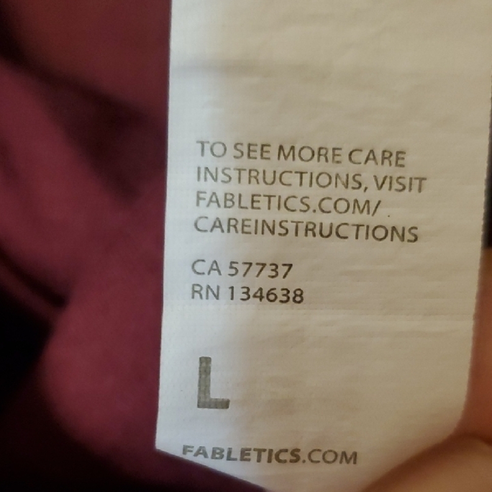 Fabletics Camo LOTTA cocoon Black Cherry large - Picture 4 of 12